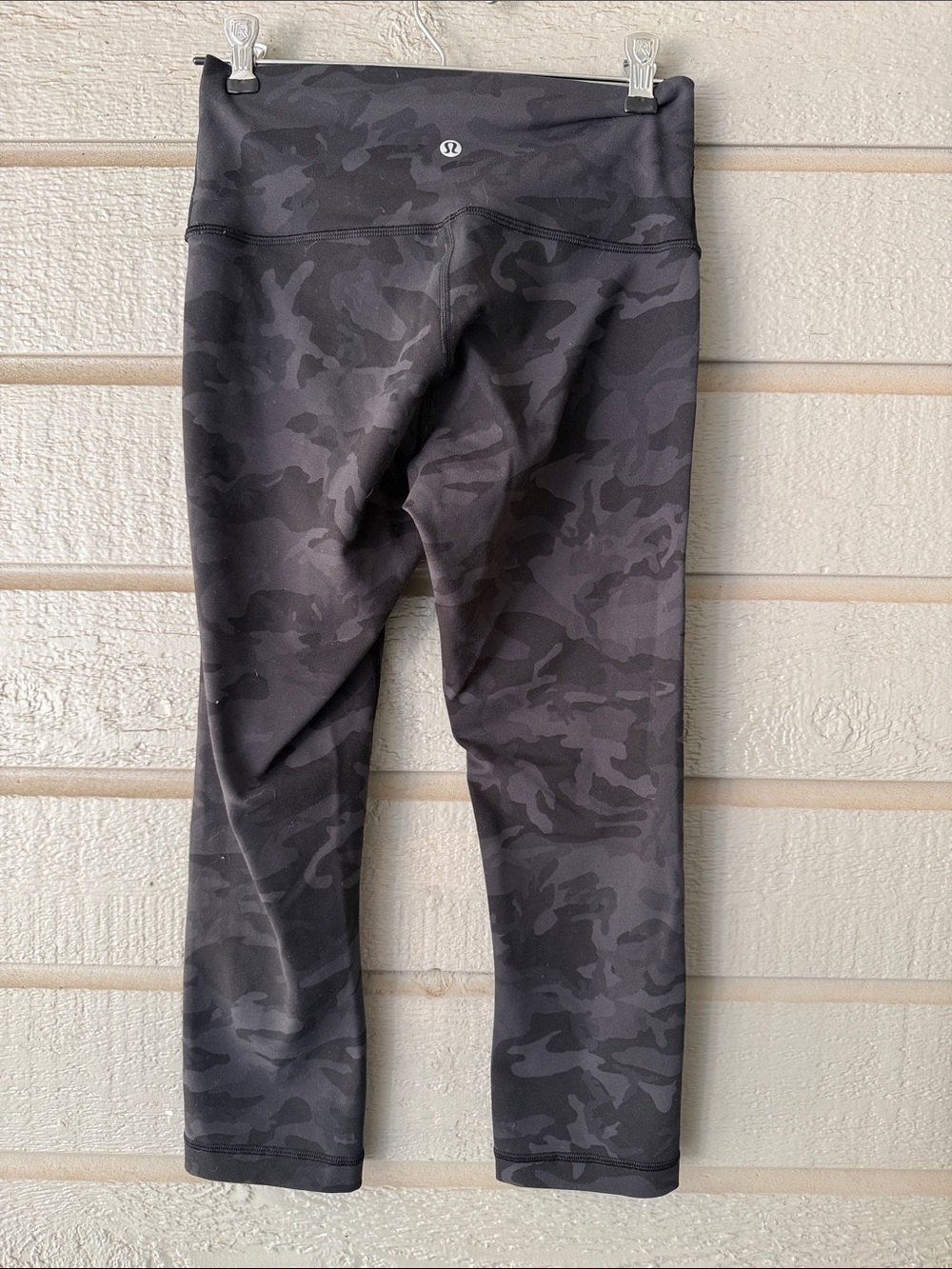 lululemon athletica Women's Black Gray Camo Leggings